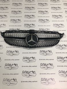 Решетка радиатора на Mercedes W205 Diamond Даймонд до рест Решетка радиатора на Mercedes W205 Diamond Даймонд до рест
